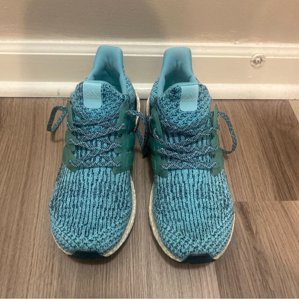 Size 10.5 Women’s/ 9 Mens - adidas UltraBoost 3.0 Mint 2017